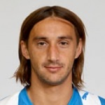 M Ahmetović