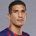 M Cáceres