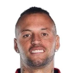 Nicolás López